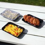 16oz microwavable container with black base and clear lid, ideal for efficient meal prep and reheating.