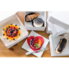 10"_White_Folding_Cake_Box_with_cakes.png